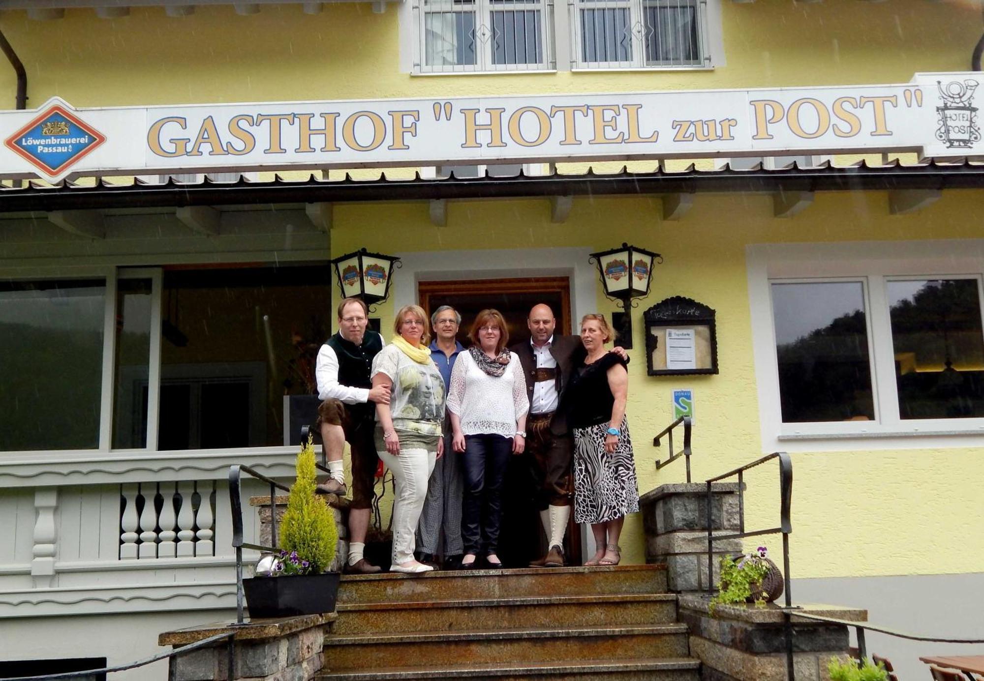 Ferienwohnungen Beim Hotel Zur Post, Erlau Эрлау Экстерьер фото